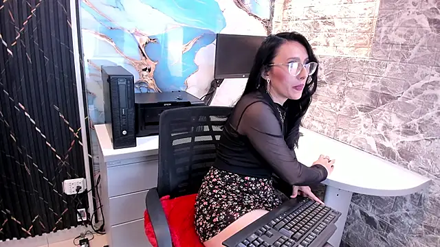 Snapshot of Scarlett_14_ chatting on 24, 9, 2025 Scarlett 14  online show from 24, 9, 2025