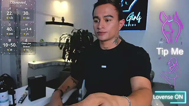 LiamDeep online show from 28, 10, 2025