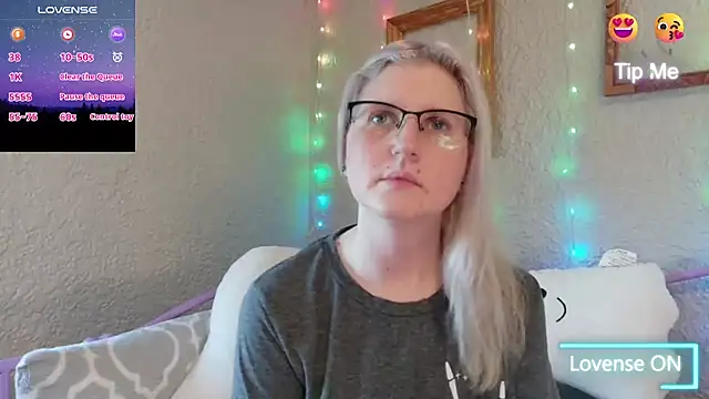 Snapshot of samanthamalichite chatting on 6, 2, 2026 samanthamalichite online show from 6, 2, 2026