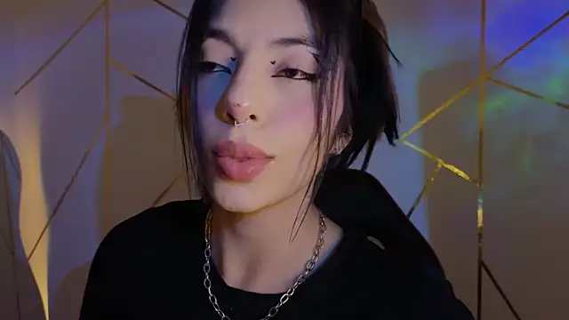 Hollyxx  online show from 7, 2, 2026