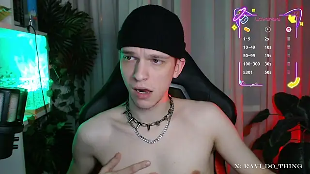 frozen boy online show from 13, 11, 2025