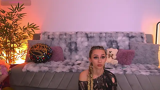 AmyKent  online show from 14, 5, 2026