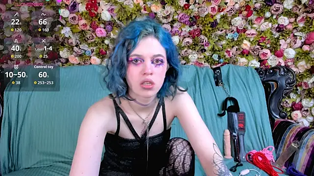 NoelleGothicShadow online show from 15, 1, 2026