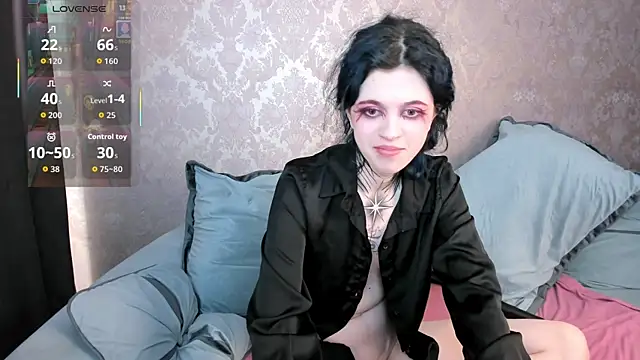 NoelleGothicShadow online show from 9, 4, 2026