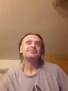 Snapshot of Kuba_Gd chatting on 4, 12, 2024 Kuba Gd online show from 4, 12, 2024