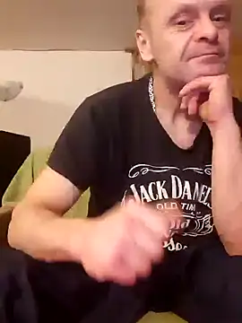 Snapshot of Kuba_Gd chatting on 10, 12, 2024 Kuba Gd online show from 10, 12, 2024