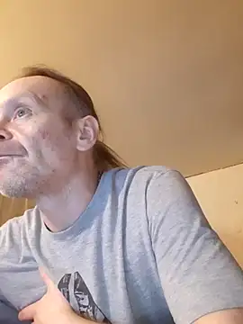 Snapshot of Kuba_Gd chatting on 3, 2, 2025 Kuba Gd online show from 3, 2, 2025