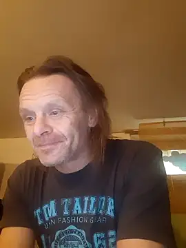 Snapshot of Kuba_Gd chatting on 11, 2, 2025 Kuba Gd online show from 11, 2, 2025