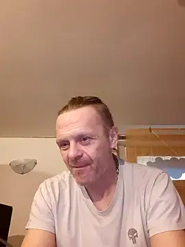 Snapshot of Kuba_Gd chatting on 12, 2, 2025 Kuba Gd online show from 12, 2, 2025