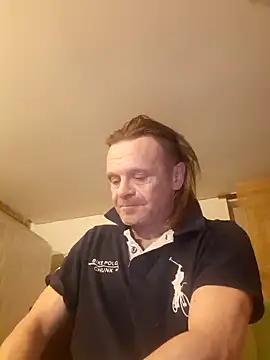 Snapshot of Kuba_Gd chatting on 25, 2, 2025 Kuba Gd online show from 25, 2, 2025