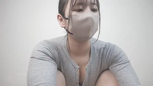 Snapshot of CocoaMilk18 chatting on 9, 4, 2026 CocoaMilk18 online show from 9, 4, 2026