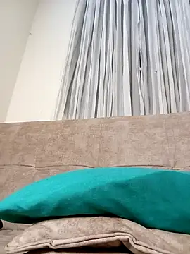 Marian Zeller online show from 28, 10, 2025