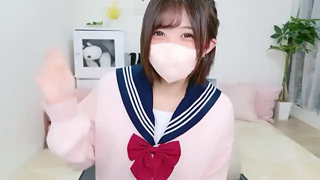 Hinata Sun online show from 19, 9, 2025