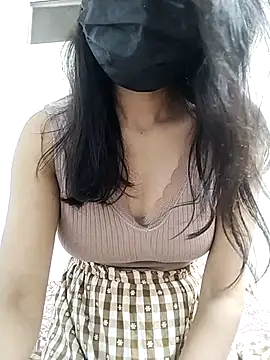 Snapshot of Shreya-babe chatting on 19, 9, 2025 Shreya-babe online show from 19, 9, 2025