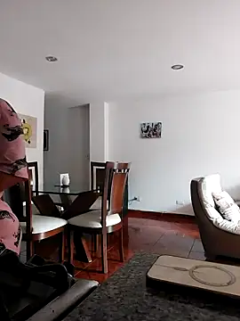 mia mancinii online show from 23, 2, 2026