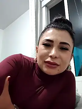 mia mancinii online show from 18, 5, 2026