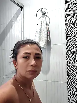 mia mancinii online show from 25, 5, 2026