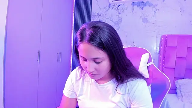 Laly Cherry  online show from 30, 9, 2025