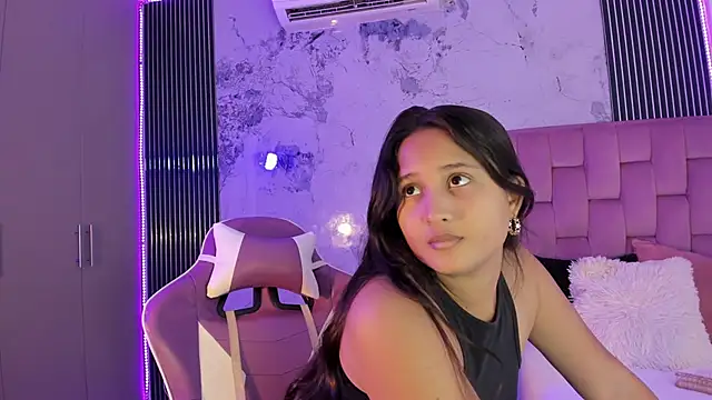 Laly Cherry  online show from 14, 10, 2025