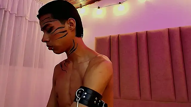 Snapshot of camilo_nom chatting on 18, 10, 2025 camilo nom online show from 18, 10, 2025