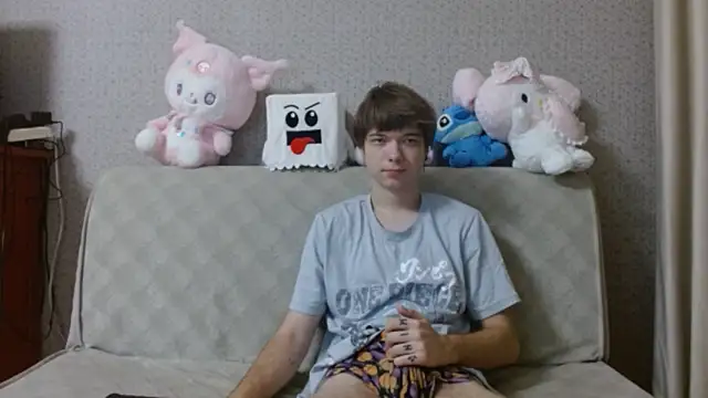 Snapshot of hilt_on_ chatting on 12, 10, 2025 hilt on  online show from 12, 10, 2025