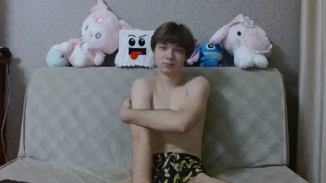 Snapshot of hilt_on_ chatting on 14, 10, 2025 hilt on  online show from 14, 10, 2025