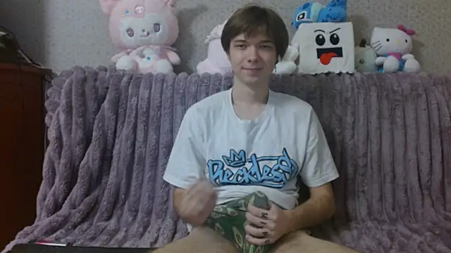 Snapshot of hilt_on_ chatting on 26, 10, 2025 hilt on  online show from 26, 10, 2025