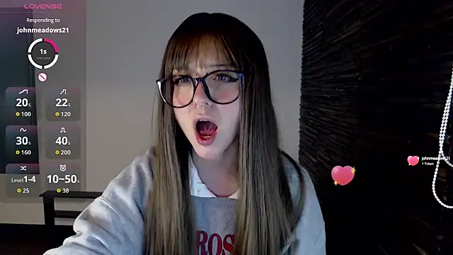 Snapshot of babedooll chatting on 25, 9, 2025 babedooll online show from 25, 9, 2025