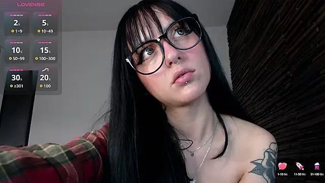 Snapshot of babedooll chatting on 1, 10, 2025 babedooll online show from 1, 10, 2025