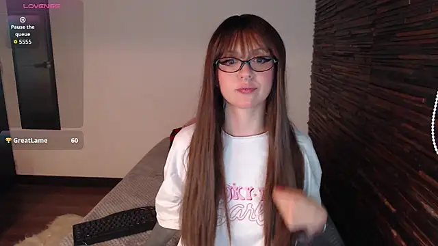 Snapshot of babedooll chatting on 23, 10, 2025 babedooll online show from 23, 10, 2025