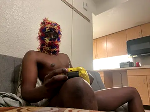 Snapshot of hungdrew9 chatting on 9, 11, 2025 hungdrew9 online show from 9, 11, 2025