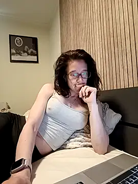 JezebelDutch online show from 14, 4, 2026