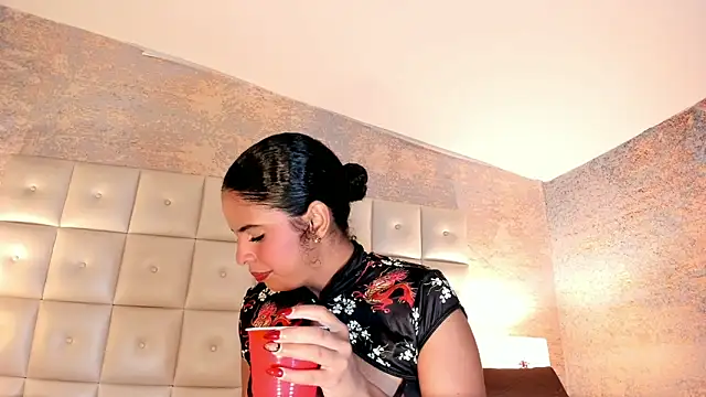 SheyLopez online show from 3, 5, 2026