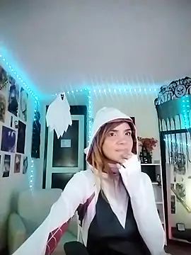 sakuraa of online show from 29, 10, 2025