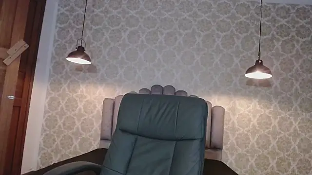 Snapshot of Kristall_06 chatting on 23, 9, 2025 Kristall 06 online show from 23, 9, 2025