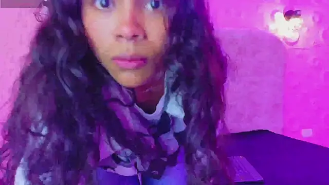 Snapshot of Kristall_06 chatting on 9, 10, 2025 Kristall 06 online show from 9, 10, 2025