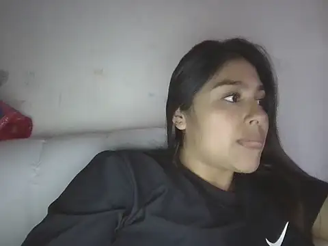 zairabreze online show from 10, 4, 2026