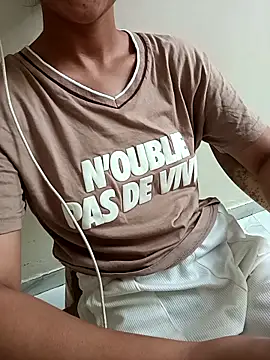 Snapshot of hot_sherni_1 chatting on 25, 9, 2025 hot sherni 1 online show from 25, 9, 2025