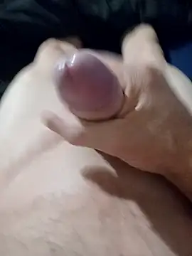 Snapshot of chris7706 chatting on 15, 11, 2025 chris7706 online show from 15, 11, 2025