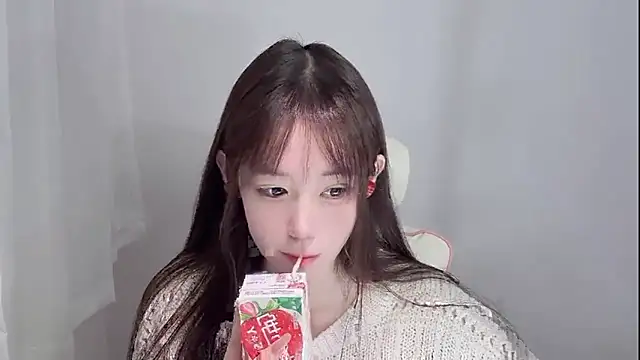 Xiao-runbao online show from 19, 10, 2025