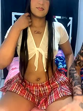 zoeandangel online show from 5, 11, 2025