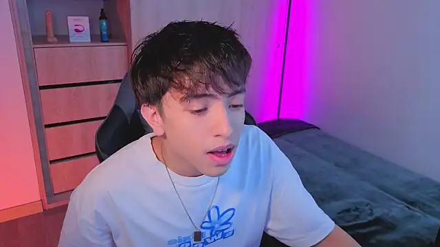 Snapshot of onlinenico chatting on 10, 10, 2025 onlinenico online show from 10, 10, 2025