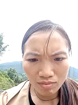 Snapshot of ngan-cute chatting on 21, 10, 2025 ngan-cute online show from 21, 10, 2025