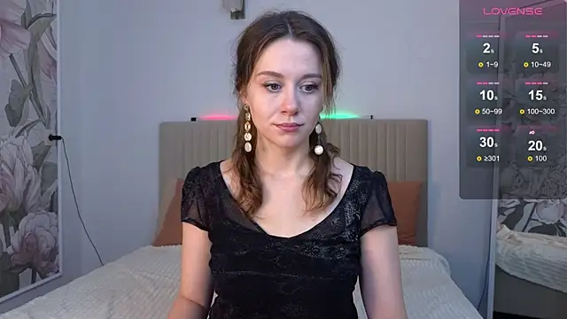 SkyHelen online show from 26, 9, 2025