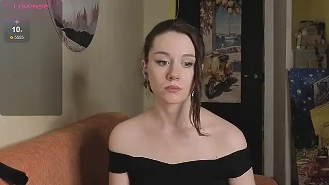 Snapshot of SkyHelen chatting on 1, 4, 2026 SkyHelen online show from 1, 4, 2026