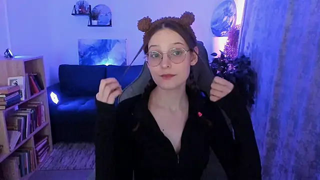 Snapshot of JenniferKiim chatting on 23, 2, 2026 JenniferKiim online show from 23, 2, 2026