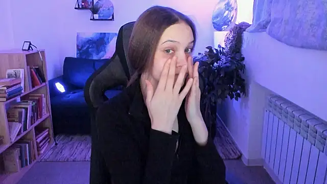 Snapshot of JenniferKiim chatting on 28, 2, 2026 JenniferKiim online show from 28, 2, 2026