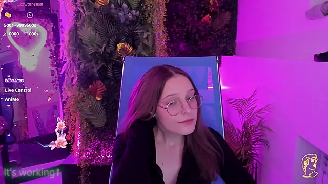 Snapshot of JenniferKiim chatting on 10, 4, 2026 JenniferKiim online show from 10, 4, 2026