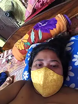 Smile-quien online show from 11, 4, 2026