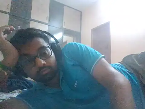 Snapshot of GOJO_1 chatting on 21, 10, 2025 GOJO 1 online show from 21, 10, 2025